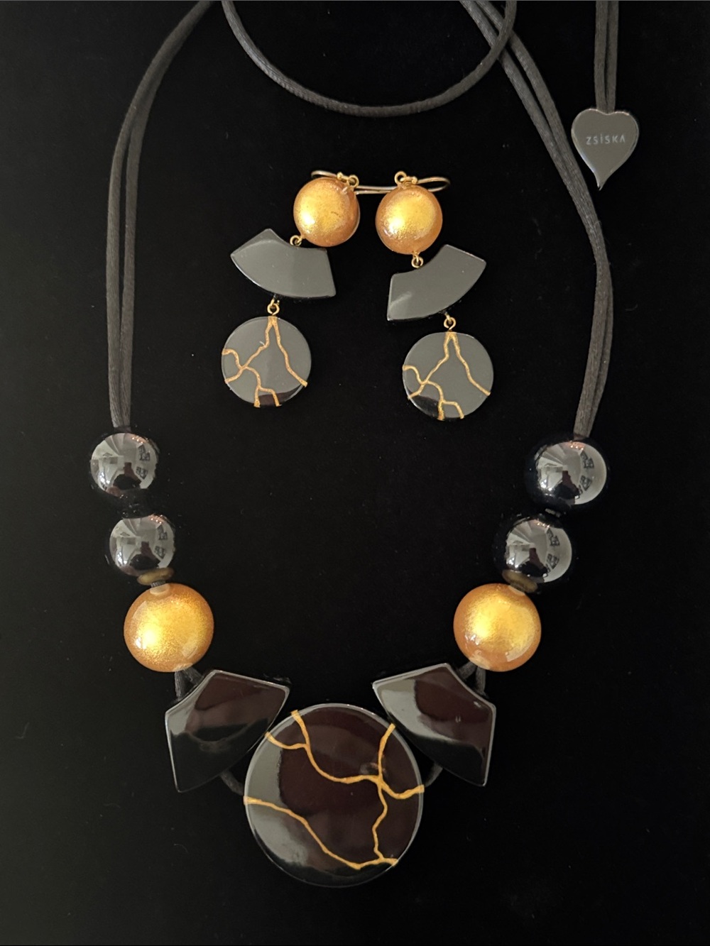 Zsiska Black & Gold Resin Statement Necklace & Matching Earring Set